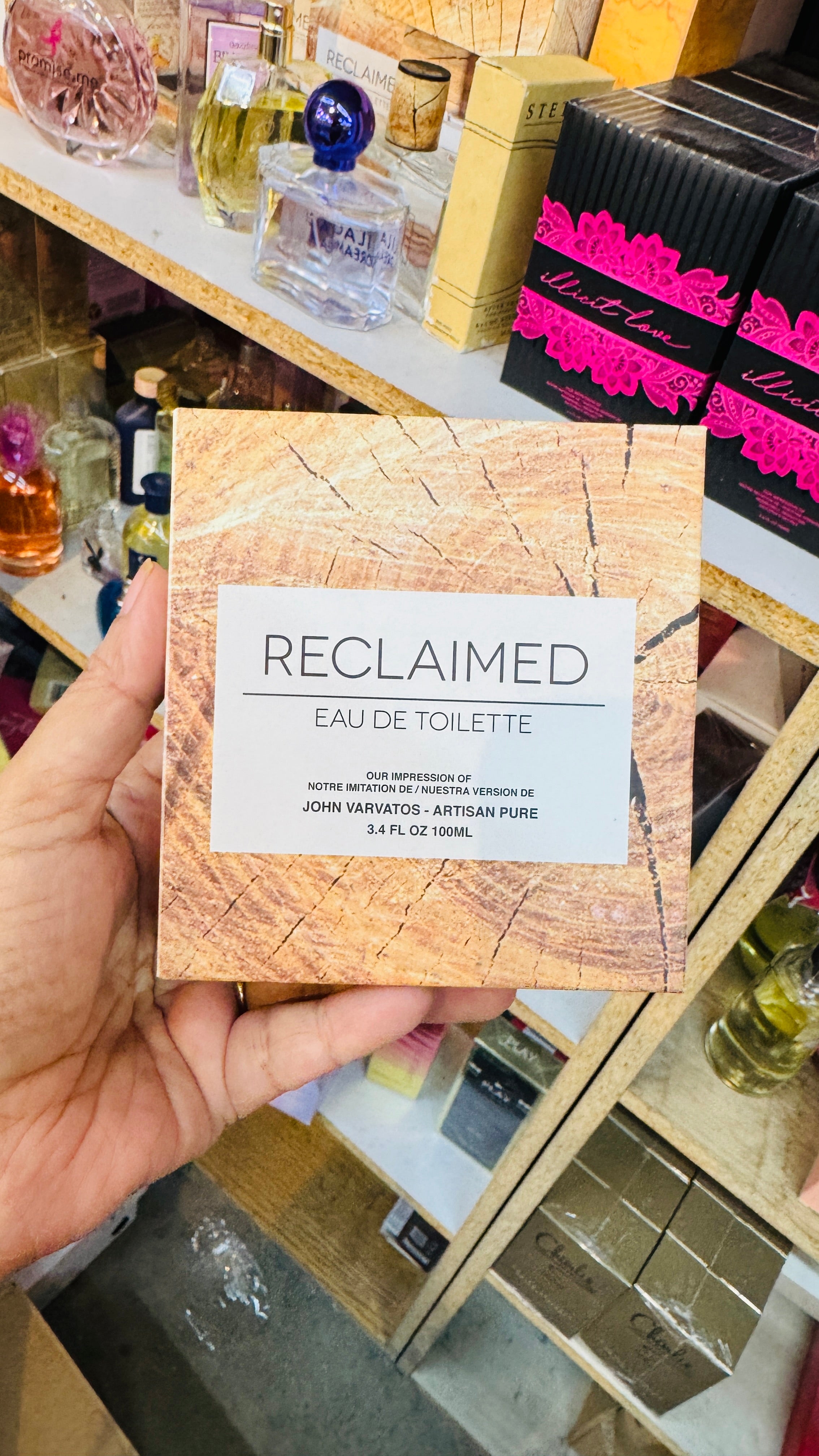 Authentic fragrances pallet 5000 units mixed, Brand New, MSRP $10-34 asking $2.5 each , MOQ 300 units