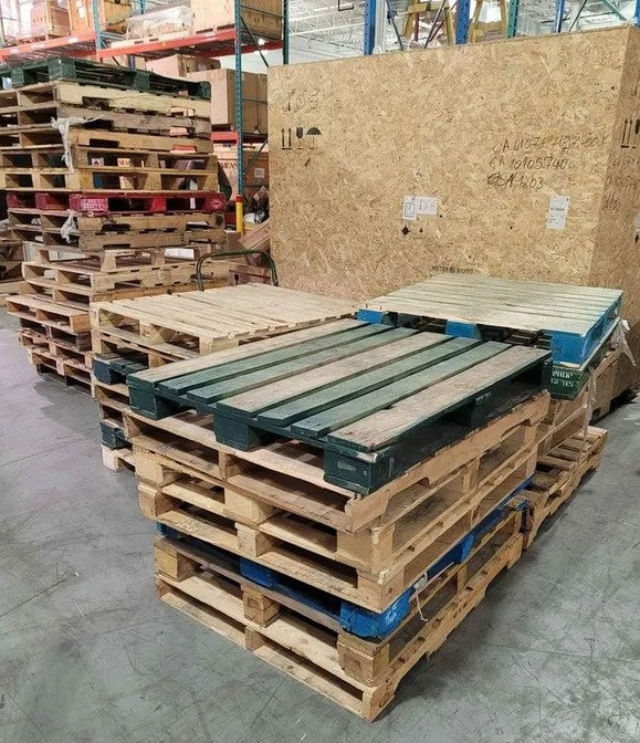 Like new We Sell GOOD Pallets - WOOD and PLASTIC